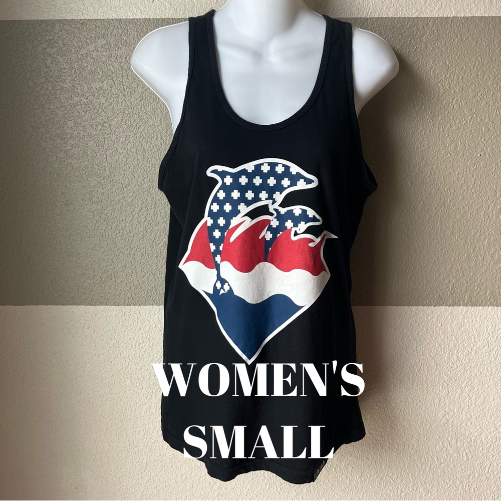 RARE VINTAGE PINK DOLPHIN Black Olympic Rings Graphic Dolphins Tank Top Shirt